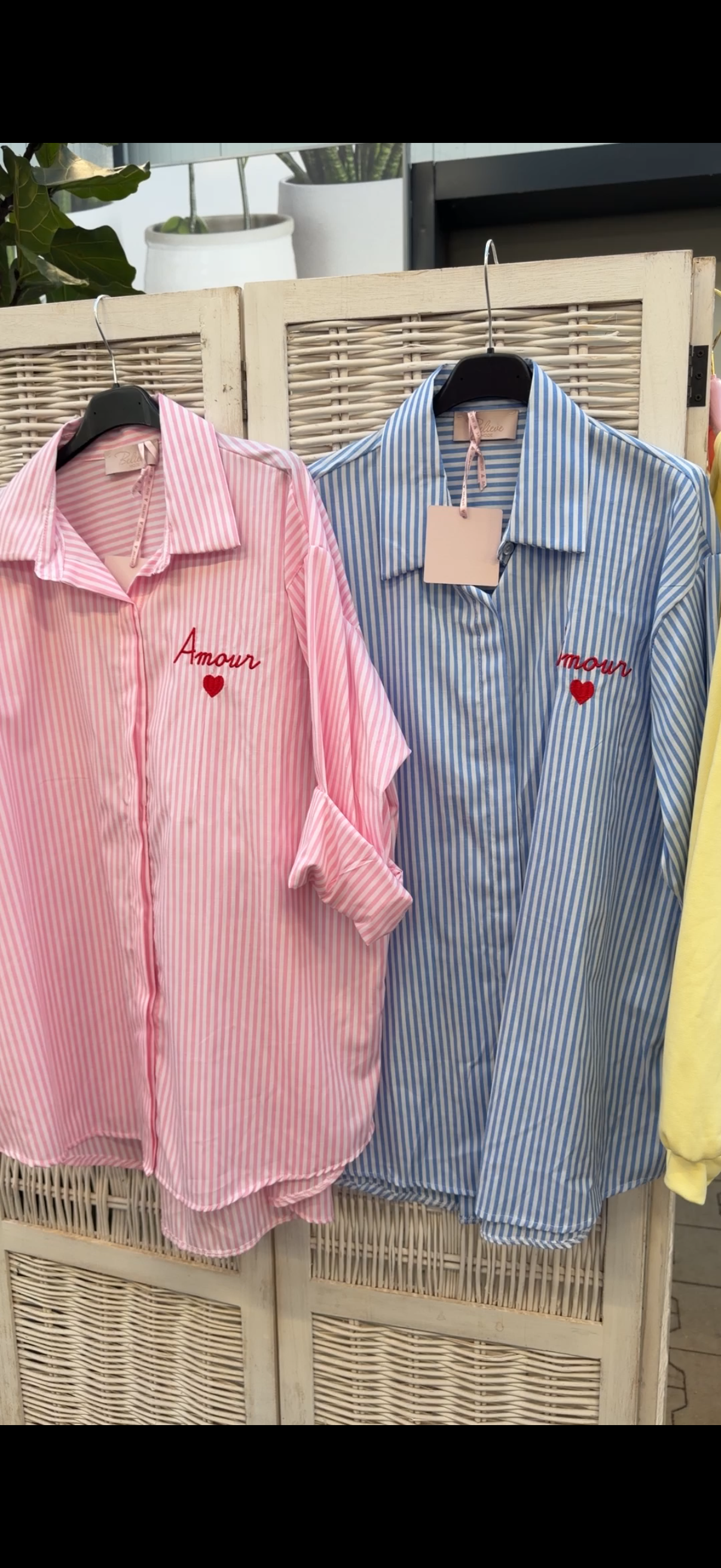 Bluse Amour hellblau gestreift