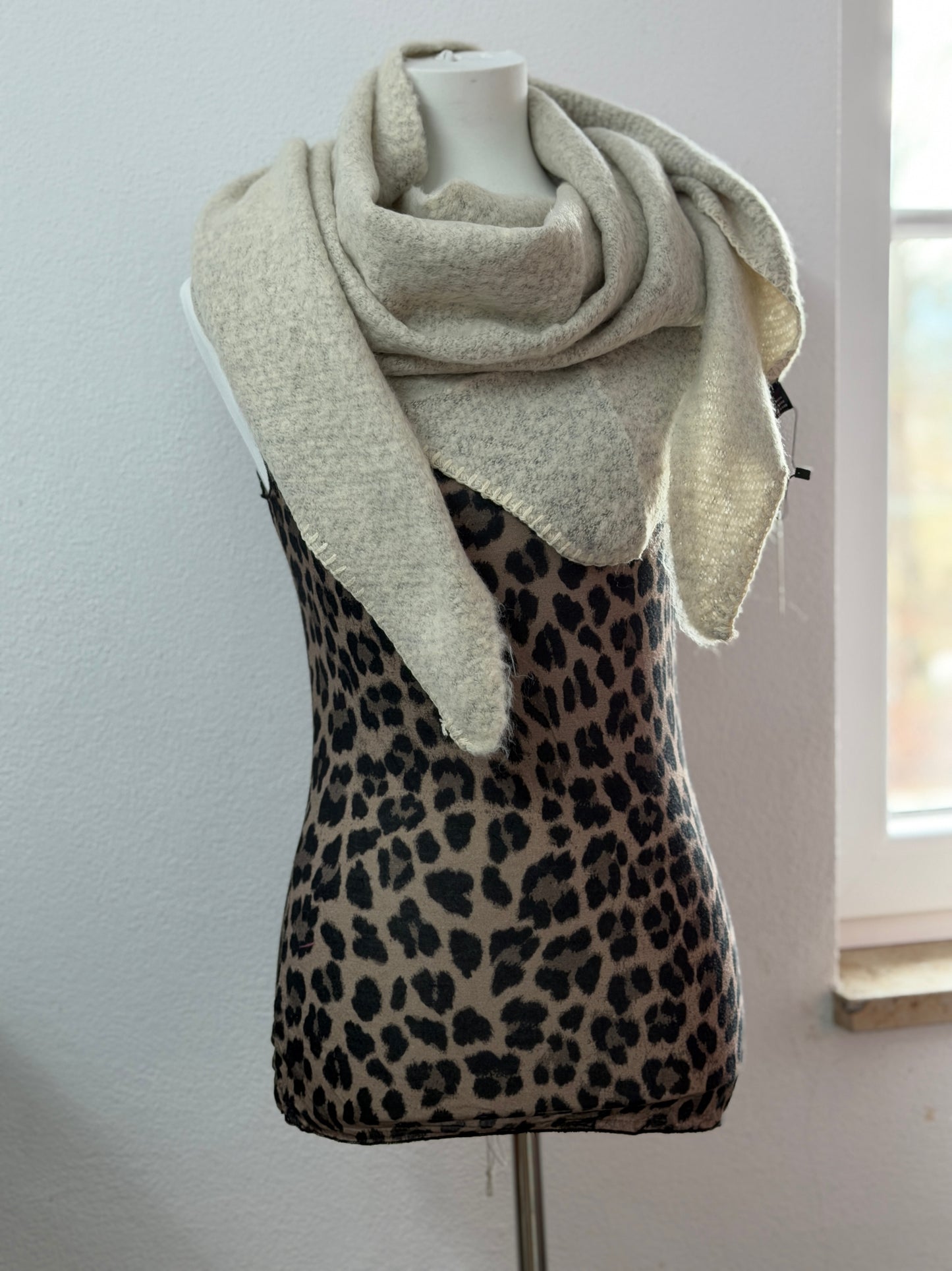 Dreieckschal beige super weich