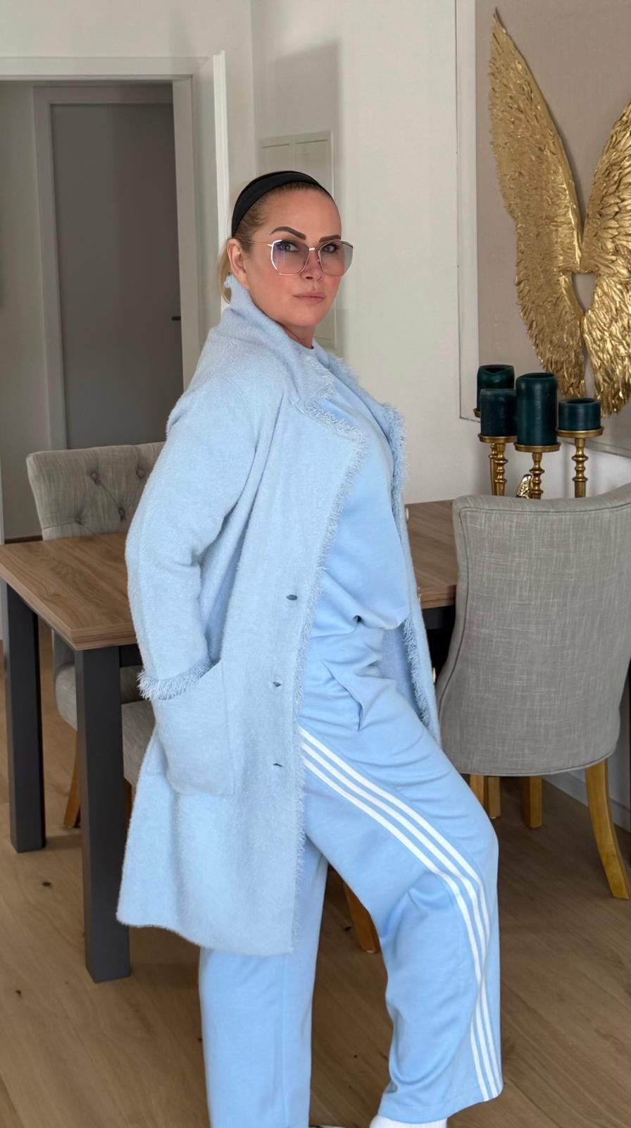 Hose Claudia hellblau