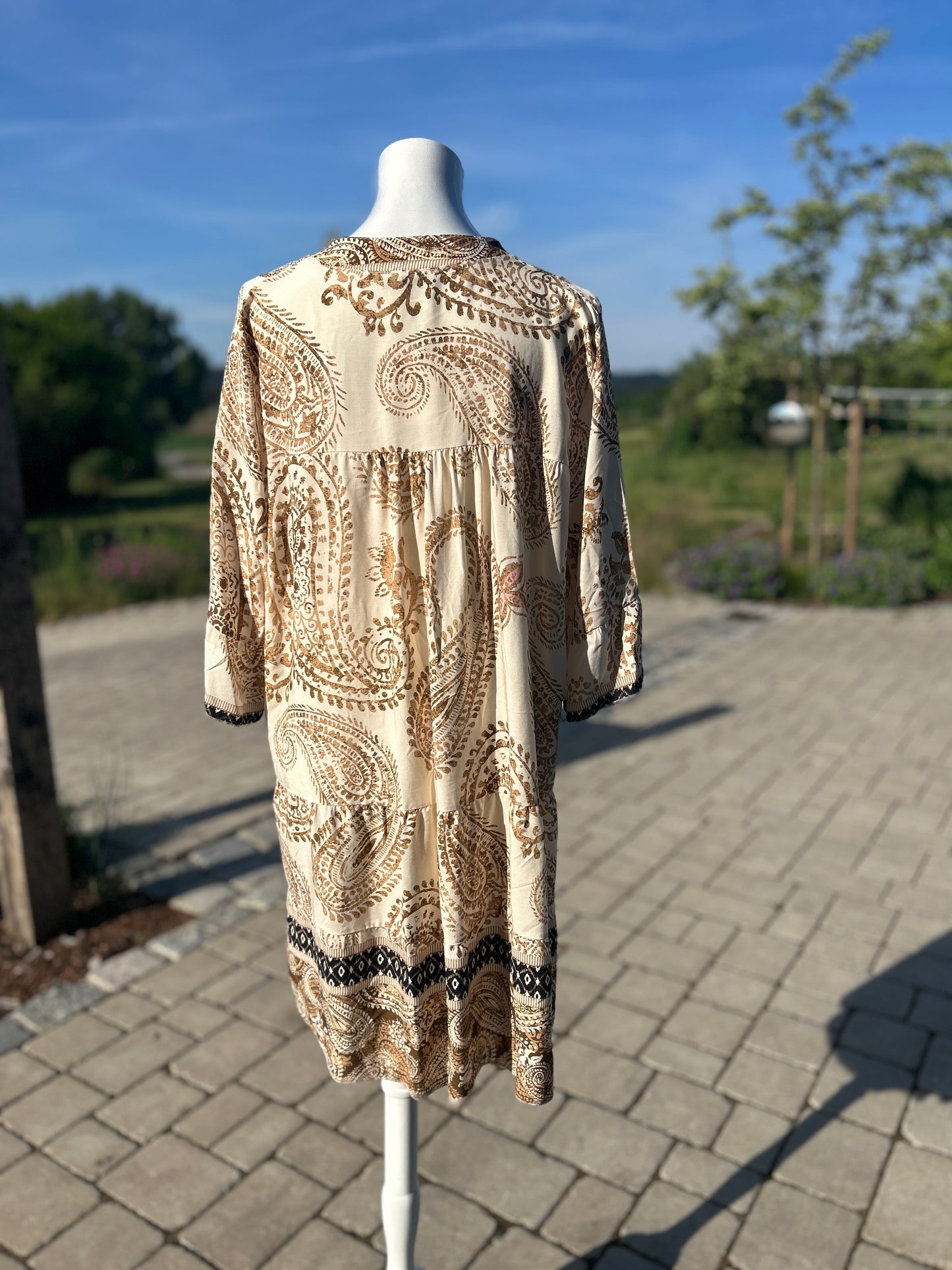 Kleid Paisley Beige