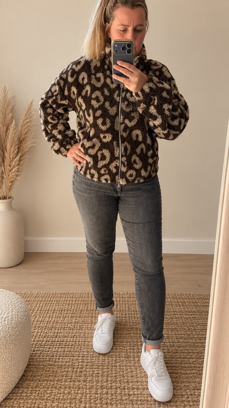 Teddy Jacke Leo Schoko