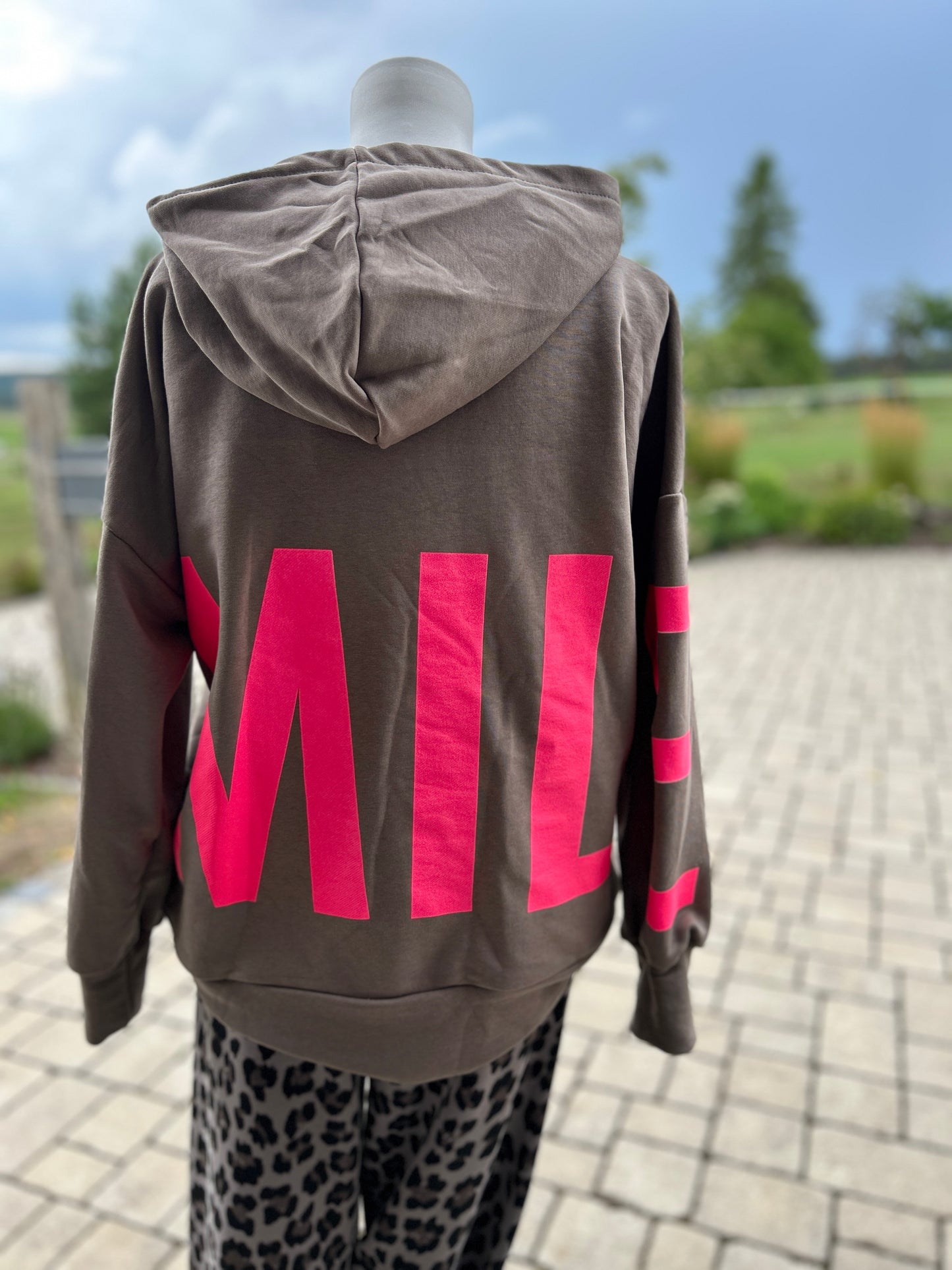 Kapuzenpullover mit Smiley-Print – Gute Laune zum Anziehen