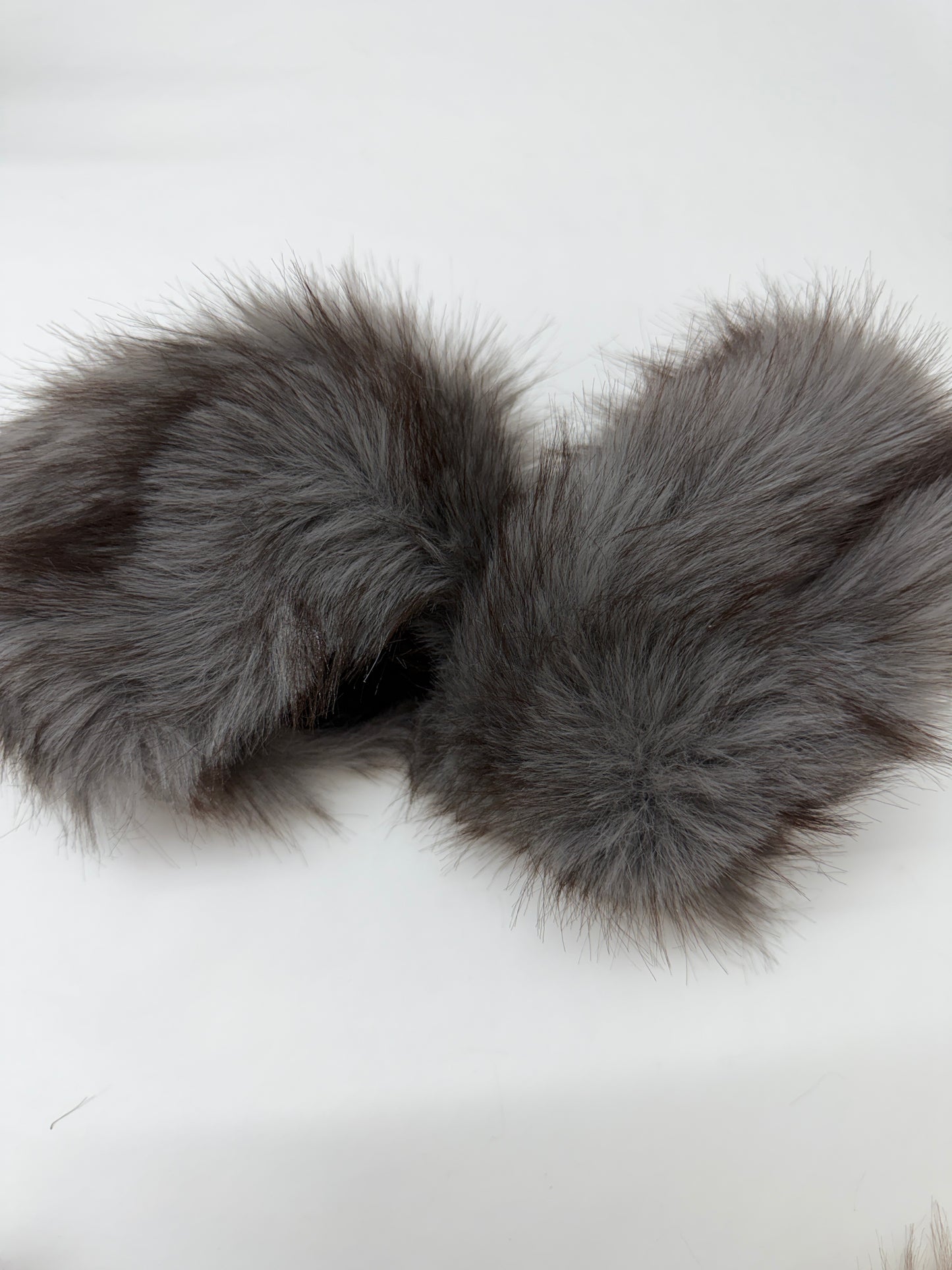 Fellstulpen Handgelenk Beige Dunkelgrau