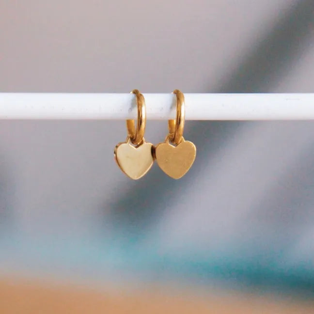 Hoop Ohrringe Herz klein – gold