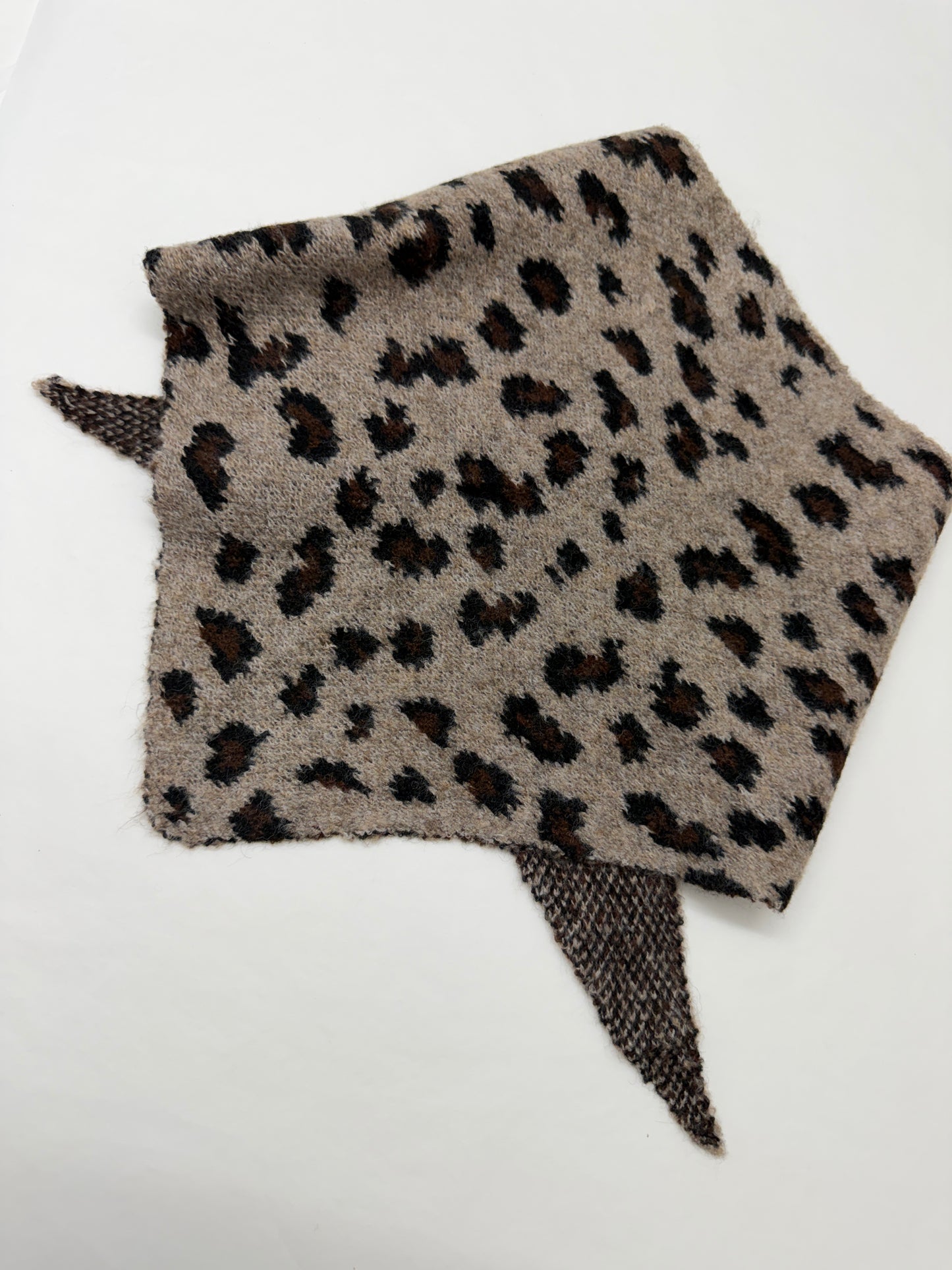 Dreieckstuch Leo Beige