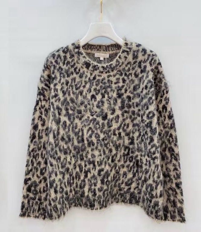 Pullover also