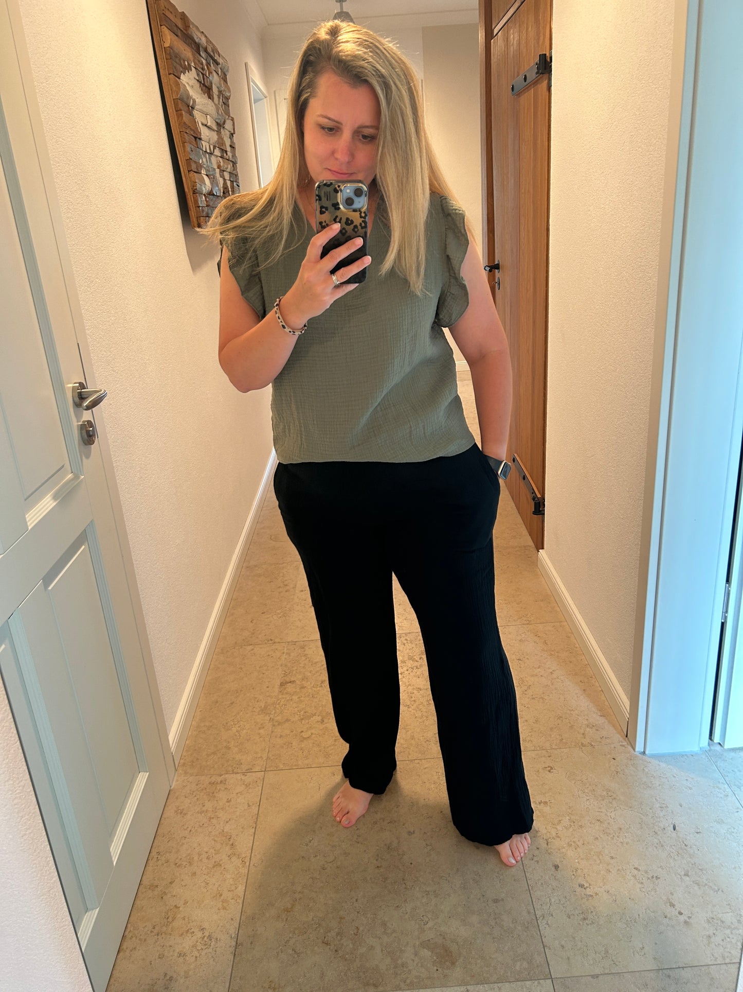 Top Amy Khaki