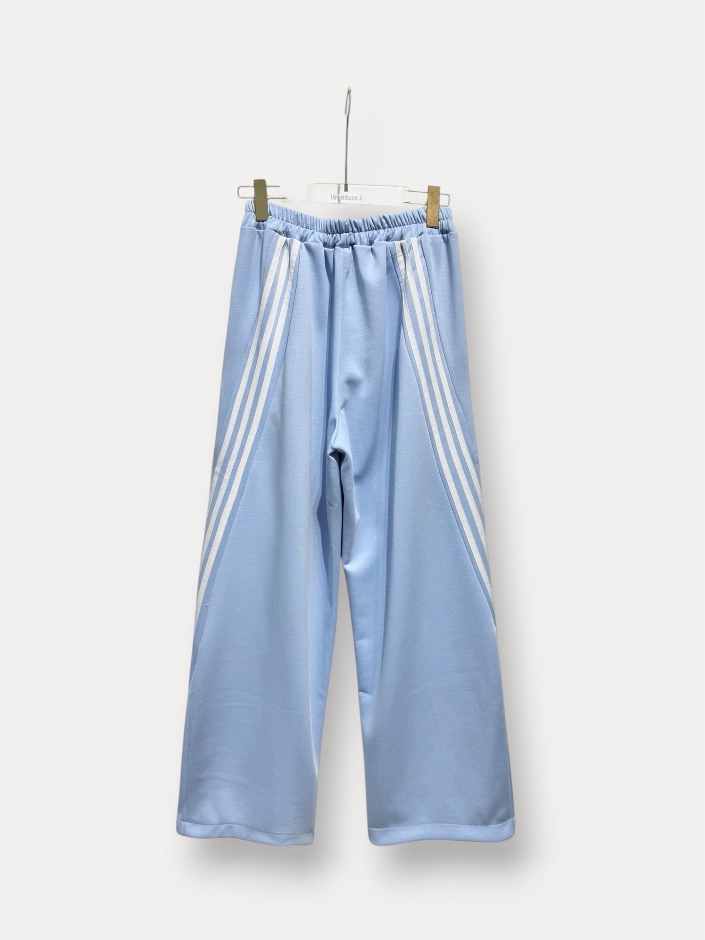 Hose Claudia hellblau