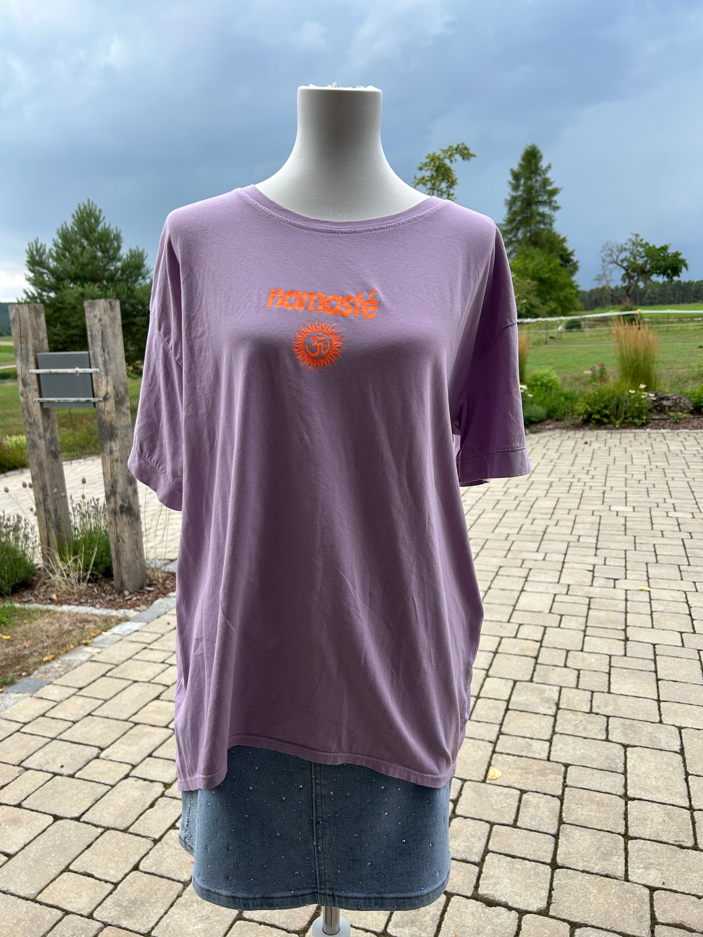Shirt Namaste purple