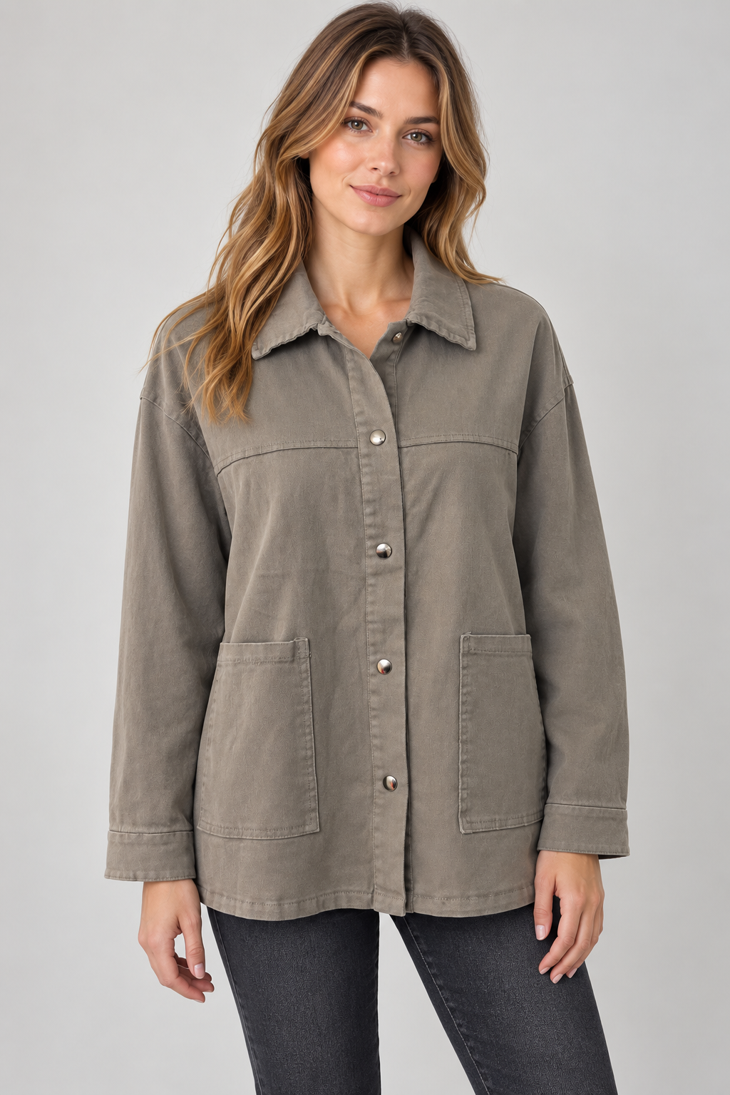 Oversize Hemdjacke in Taupe-Grau